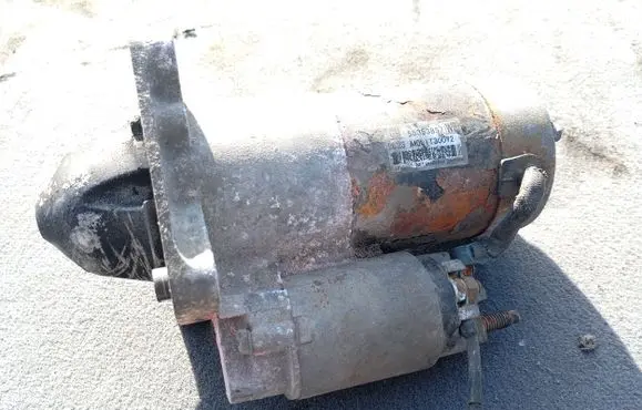 Opel Insignia A Starter motor 55353857