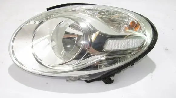 Fiat 500L Headlight/headlamp
