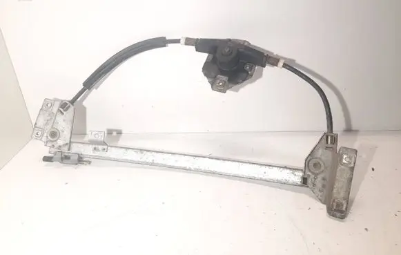 Rear door manual window regulator