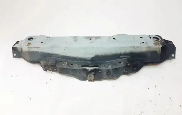 Lexus IS 200-300 Radiator support slam panel