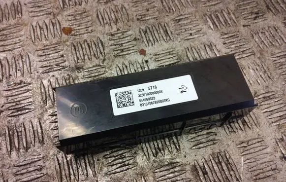 Opel Insignia A Air conditioning/heating control unit 13595718