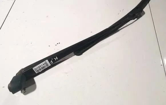 Renault Scenic I Front wiper blade arm 