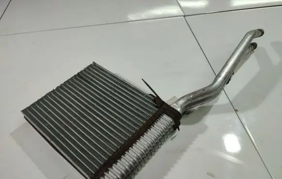 Ford C-MAX I A/C cooling radiator (condenser) 