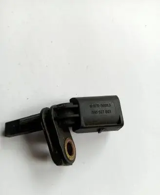 Volkswagen Golf V ABS brake wheel speed sensor 7H0927803 10071150693
