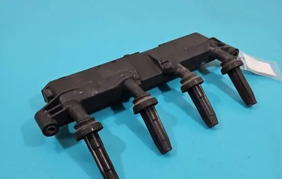 High voltage ignition coil