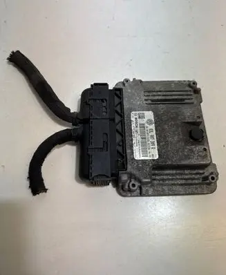 Volkswagen Golf VI Engine control unit/module 03L907309R 0281016674