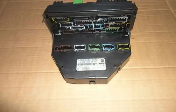 Mercedes-Benz E W212 Fuse box set A2129003814