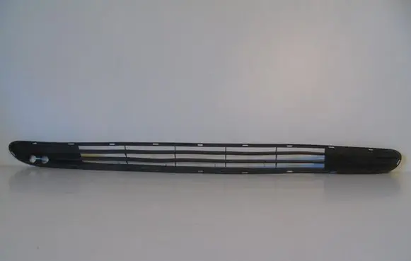 Opel Corsa C Front bumper lower grill 90533007