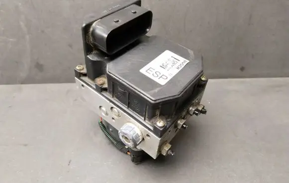 Suzuki Jimny ABS Pump 46825715 0265225091