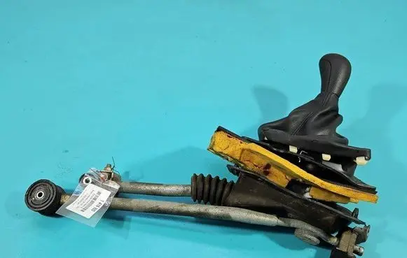 Subaru Impreza III Gear shift cable linkage IMPRK1416920