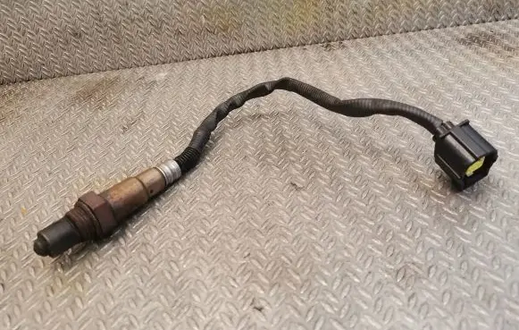 Mercedes-Benz A W169 Lambda probe sensor 0045420718