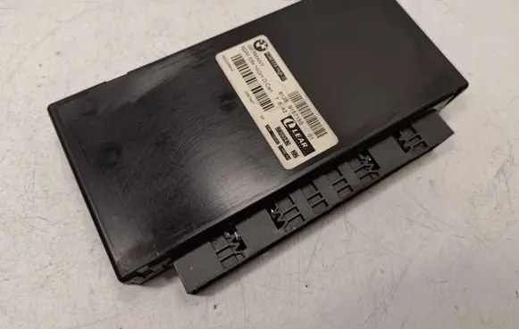 BMW 5 E60 E61 Gateway control module 61359157155