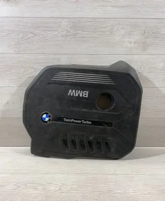 BMW 5 G30 G31 G38 Engine cover (trim) 8607142 14389712
