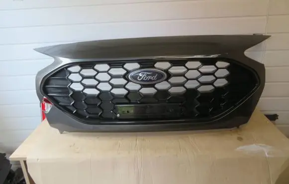 Ford Focus Front bumper NX7B17C831