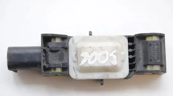 Chrysler 300 - 300C Airbag deployment crash/impact sensor 04671779AC