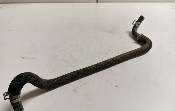 Ford Mustang V Engine coolant pipe/hose