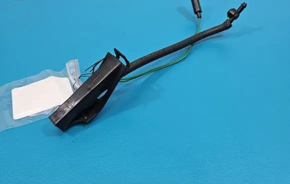Land Rover Evoque I Windshield washer spray nozzle IMPRK1553644