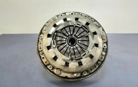 BMW 1 E82 E88 Clutch set kit 7567841