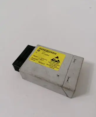 BMW 5 E60 E61 Center console control module 9113064