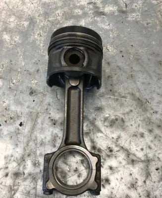 Renault Scenic III - Grand scenic III Piston with connecting rod