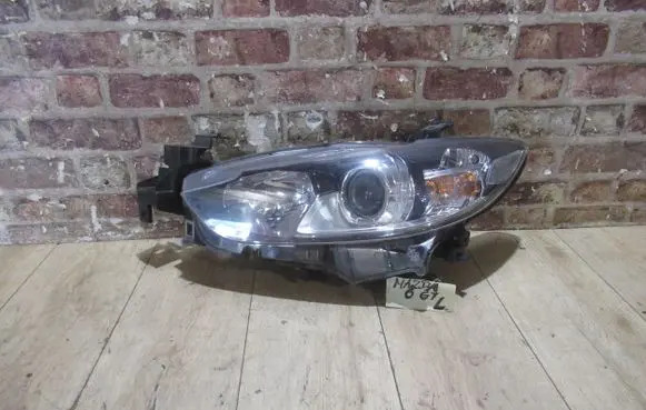 Mazda 6 Headlight/headlamp