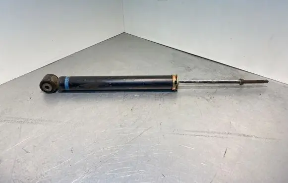 Nissan Note (E11) Rear shock absorber/damper 562101U60C