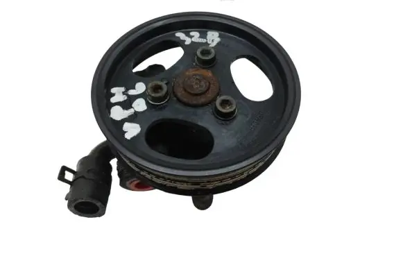 Volkswagen Phaeton Power steering pump 07D145256E