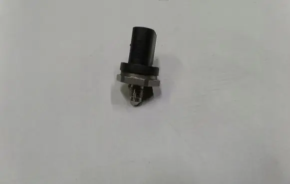 BMW 7 F01 F02 F03 F04 Fuel main line pipe 7620946