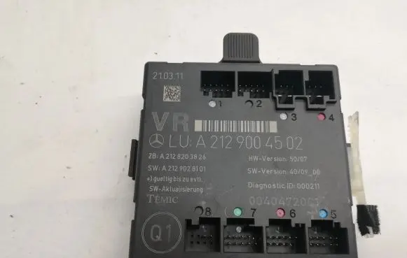 Mercedes-Benz E C207 W207 Door control unit/module 2129004502