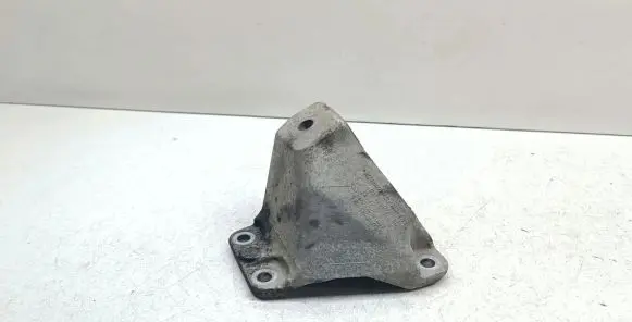 BMW 5 F10 F11 Engine mounting bracket 6795958 6781242 22116781242