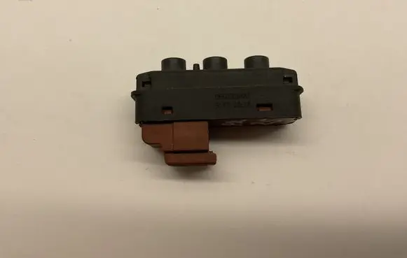 Toyota Avensis T250 Seat memory switch 96602084XT 91472016