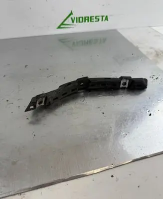 Mercedes-Benz Vito Viano W447 Front bumper mounting bracket A4478850521