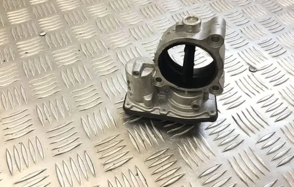 Toyota RAV 4 (XA30) Throttle body valve 13543465672 3465672