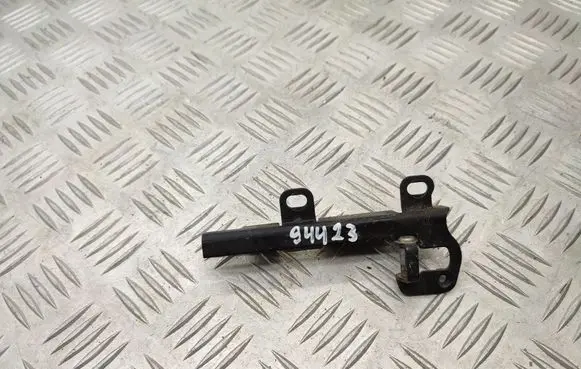 Volkswagen Transporter - Caravelle T5 Sliding door lower roller guide/hinge 7H0843647D