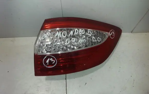 Ford Mondeo MK IV Rear/tail lights 7S7113404B