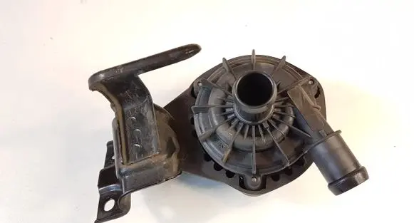 Volkswagen ID.4 Electric auxiliary coolant/water pump 1EA965567