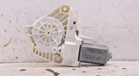 Audi Q5 SQ5 8R Front door window regulator motor 8K0959801B