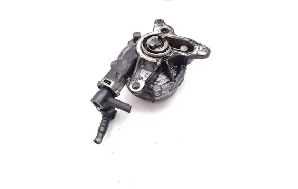 Nissan Primastar Vacuum pump 8200881338