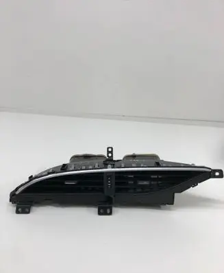 Toyota Yaris Dash center air vent grill 556700D25070