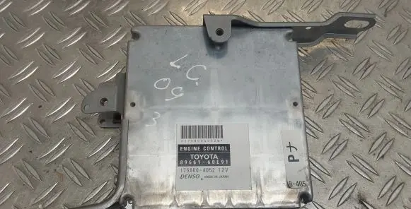 Toyota Land Cruiser (J120) Engine control unit/module 8966160E91