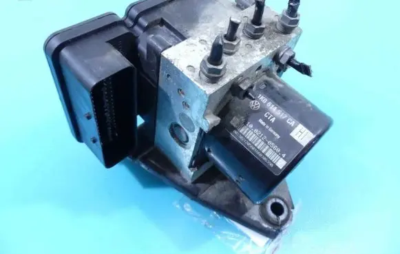 Skoda Octavia Mk2 (1Z) ABS Pump 1K0907379AS IMPRK1240909