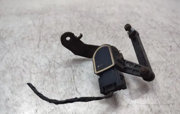 BMW X6 E71 Headlight/headlamp level sensor 6785205