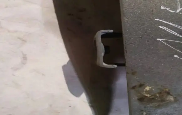 Alfa Romeo 147 Tailgate/trunk/boot hinge