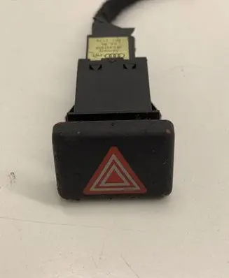 Audi A4 S4 B7 8E 8H Hazard light switch 8E0941509