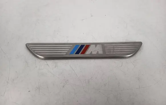 BMW X5 E70 Rear sill trim cover 7205265 7172347