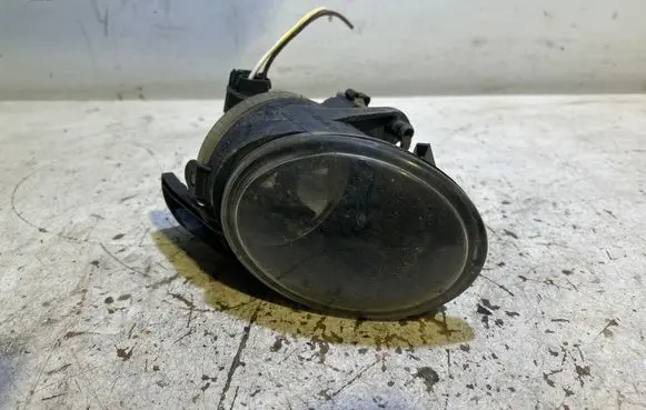 Volkswagen PASSAT B6 Front fog light 27129300
