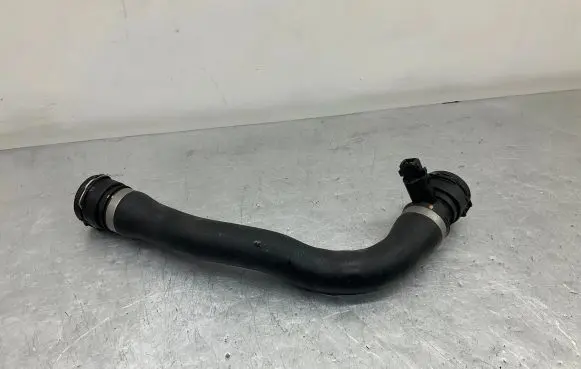 BMW 5 E60 E61 Engine coolant pipe/hose 7508011