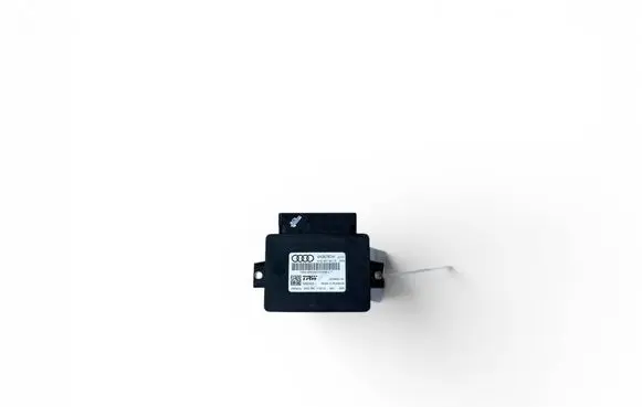 Audi A6 S6 C7 4G Hand brake control module 4H0907801H 4H0907801A