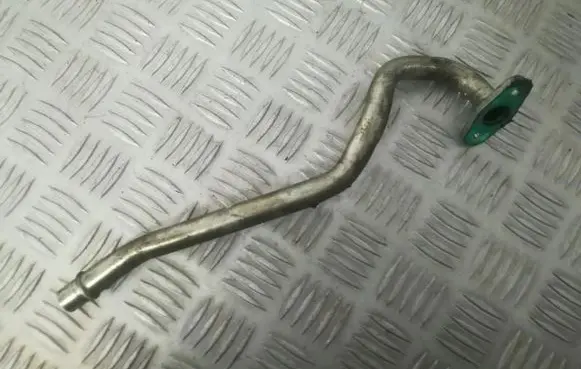 Volvo XC70 Turbo turbocharger oiling pipe/hose