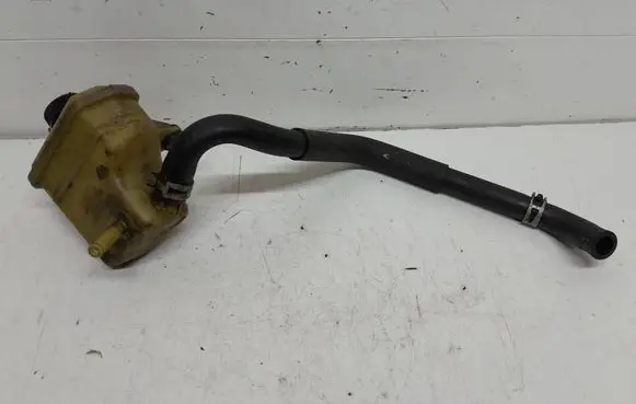 Mazda CX-9 Power steering fluid tank/reservoir L20632690